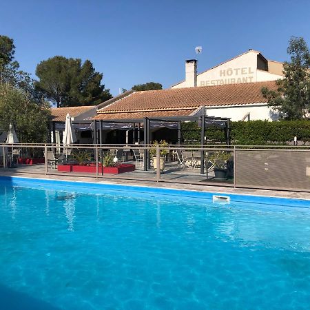 Logis Hotel Restaurant Les Aubuns Caissargues Buitenkant foto