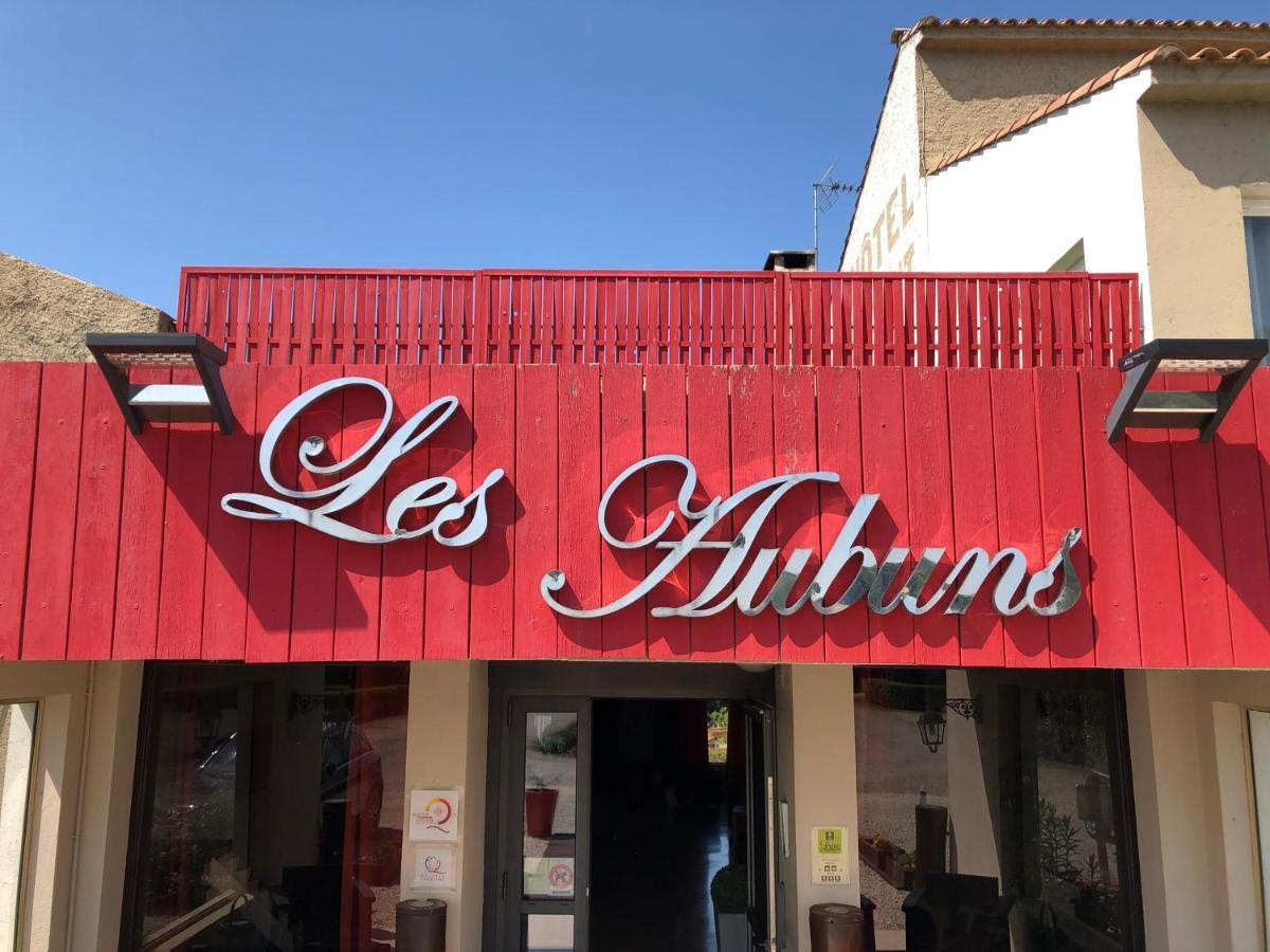 Logis Hotel Restaurant Les Aubuns Caissargues Buitenkant foto