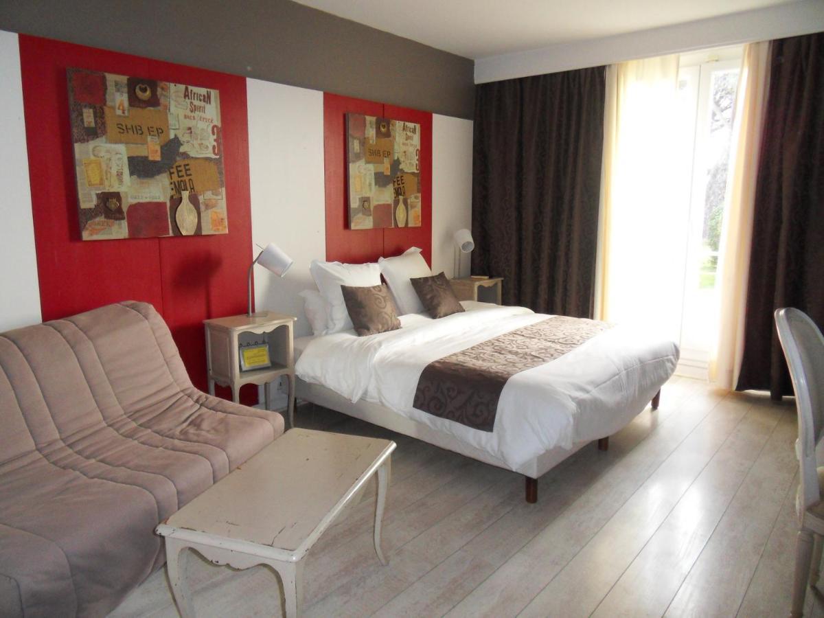 Logis Hotel Restaurant Les Aubuns Caissargues Buitenkant foto